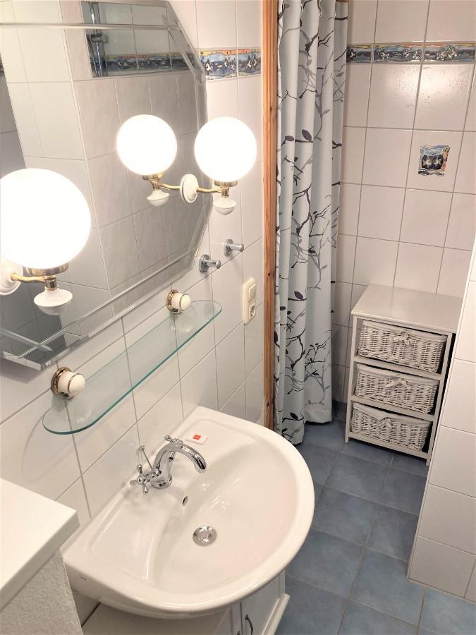 Toepferweg 06 Ferienwohnung Tine Ahrenshoop Exteriör bild
